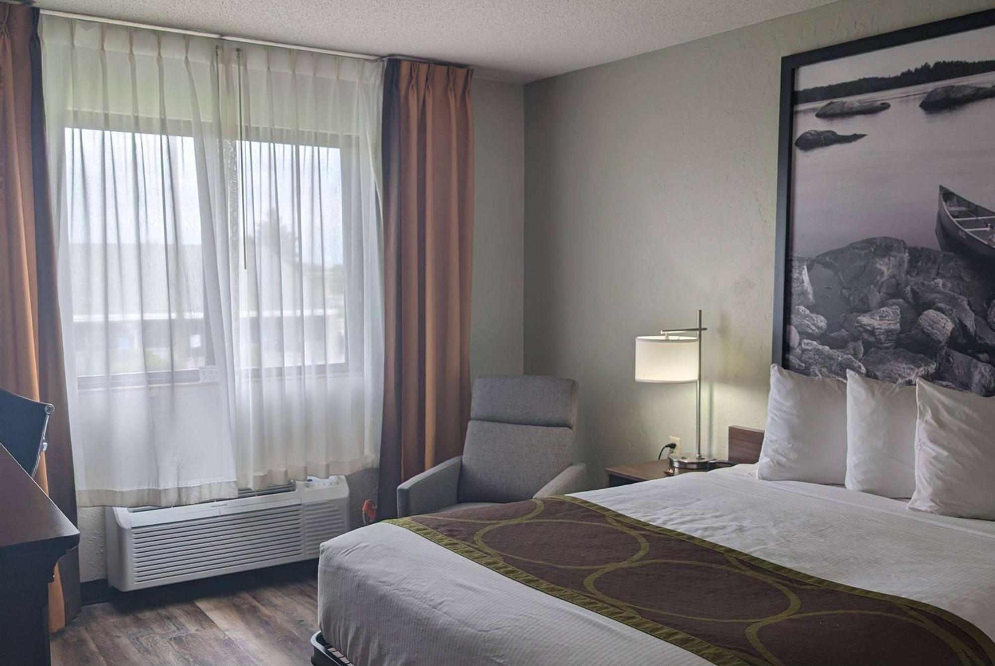 Super 8 By Wyndham Alexandria Mn Motell Exteriör bild
